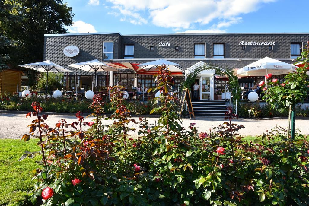 Parkhotel - Rosarium Uetersen エクステリア 写真